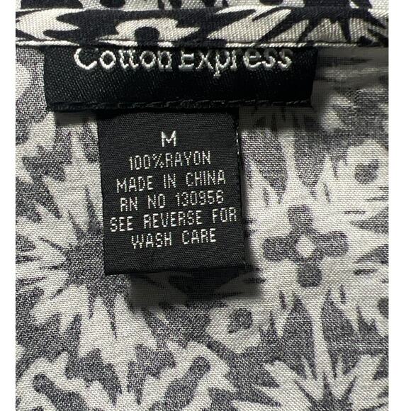 Cotton Express Geometric Fringe Kimono - Picture 7 of 7